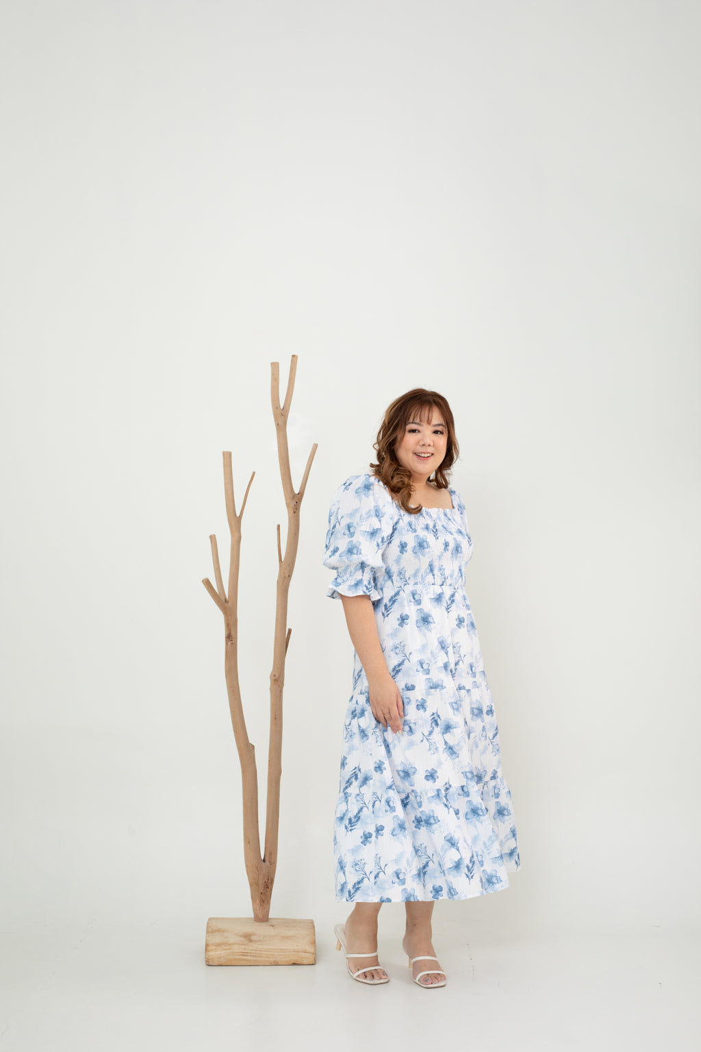 2-way Belle Smocked Midi Dress (Sky)