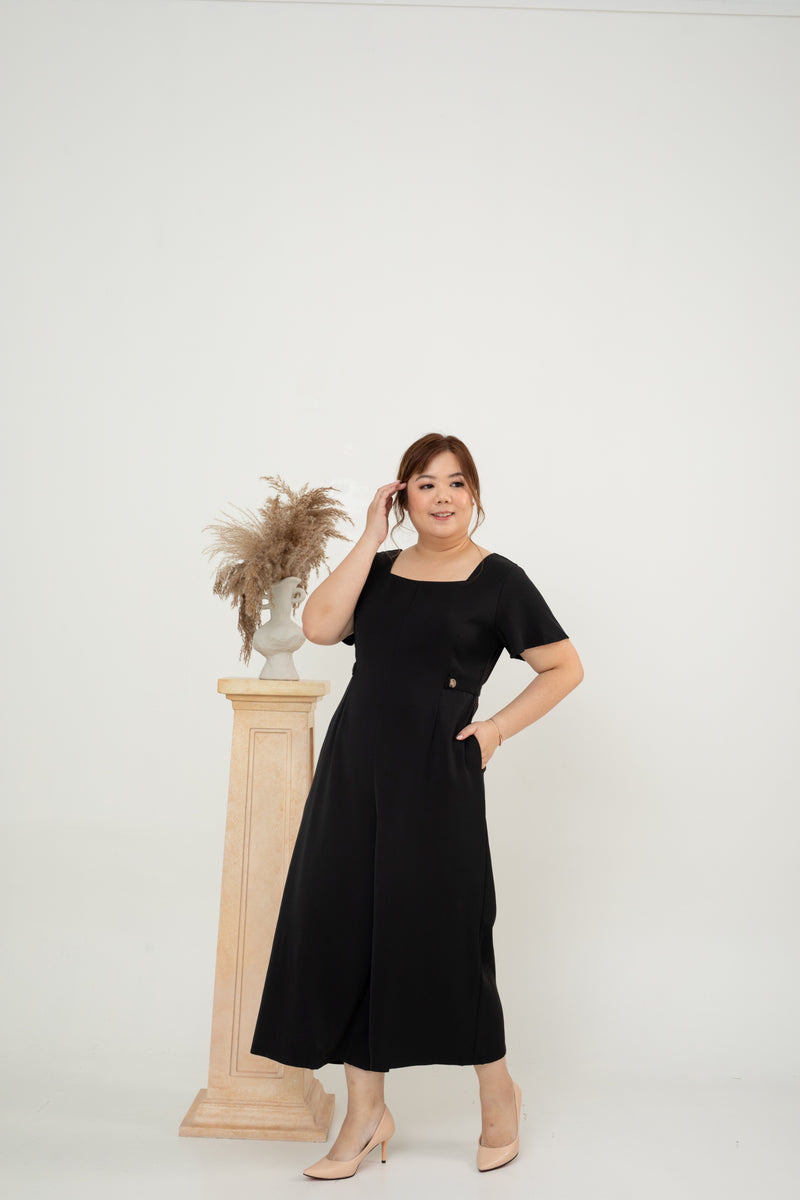 Flutter Sleeves Jumpsuit (Black)