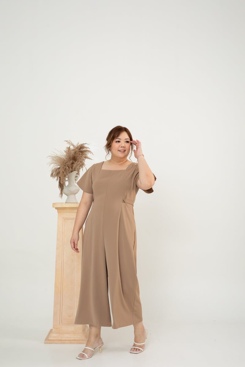 Flutter Sleeves Jumpsuit (Brown)