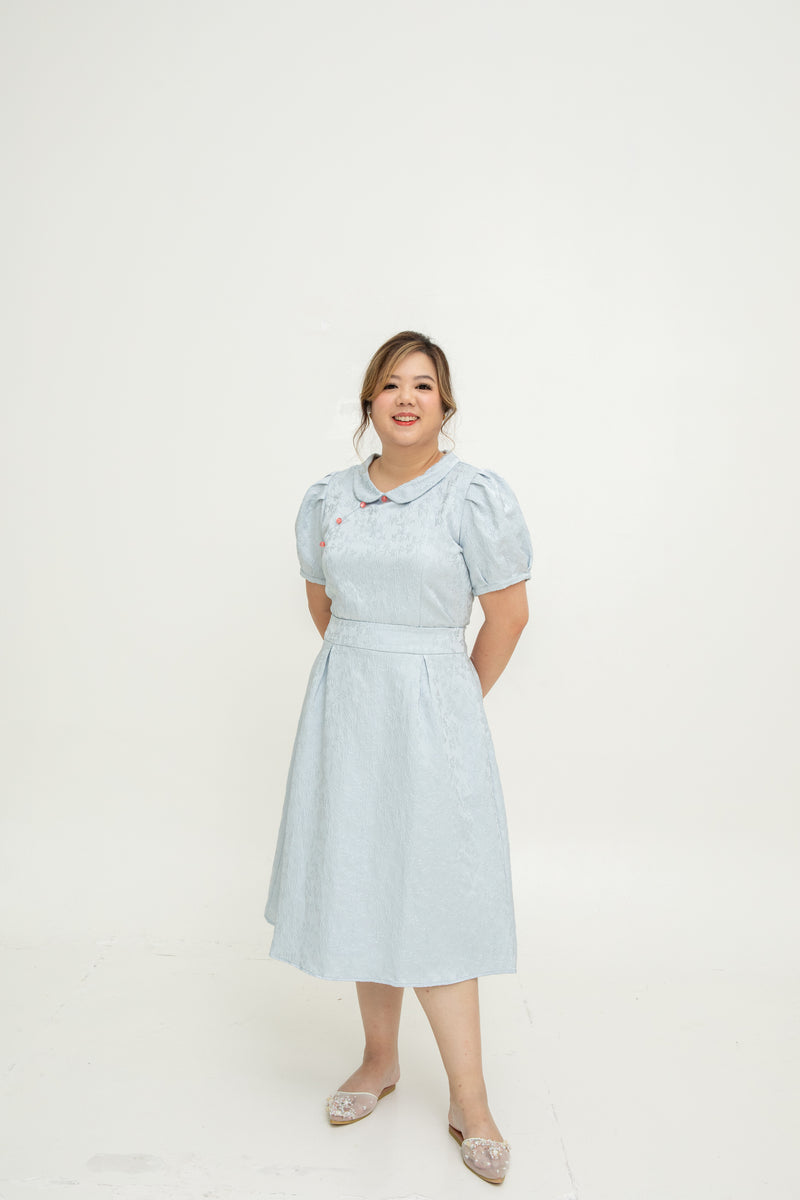 (Co-Ord)Embossed A-line High-Waist Skirt (Pastel Blue)