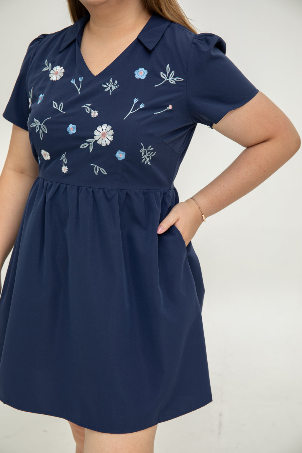 Rosy Whisper Embroidery Dress-Romper (Navy)