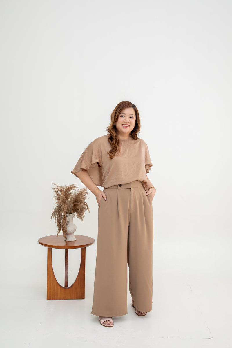 Flutter Sleeve Satin Top (Beige)