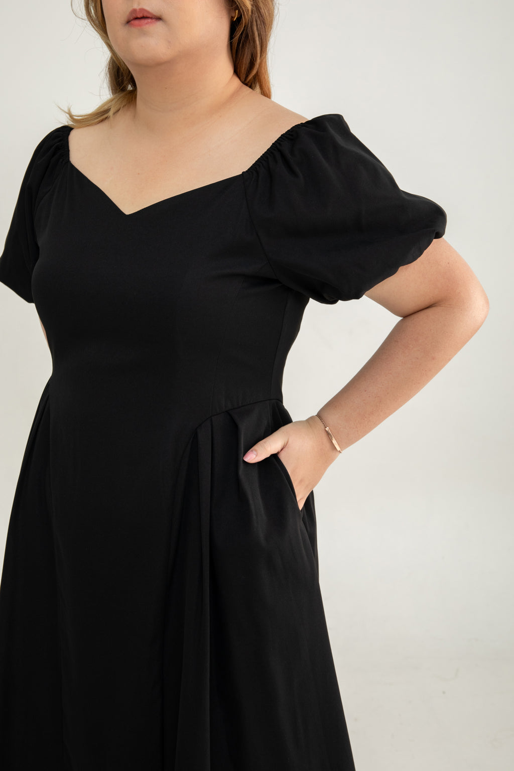 Aurora Sweetheart Midi (Black)