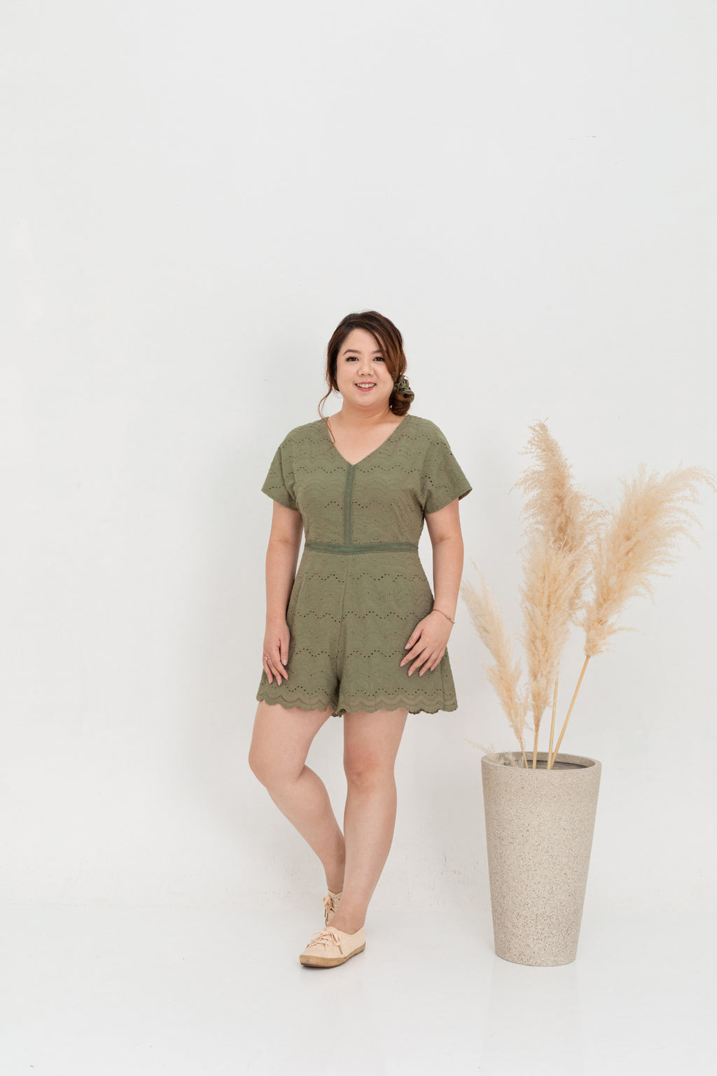 Embroidery Eyelet Romper (Olive)