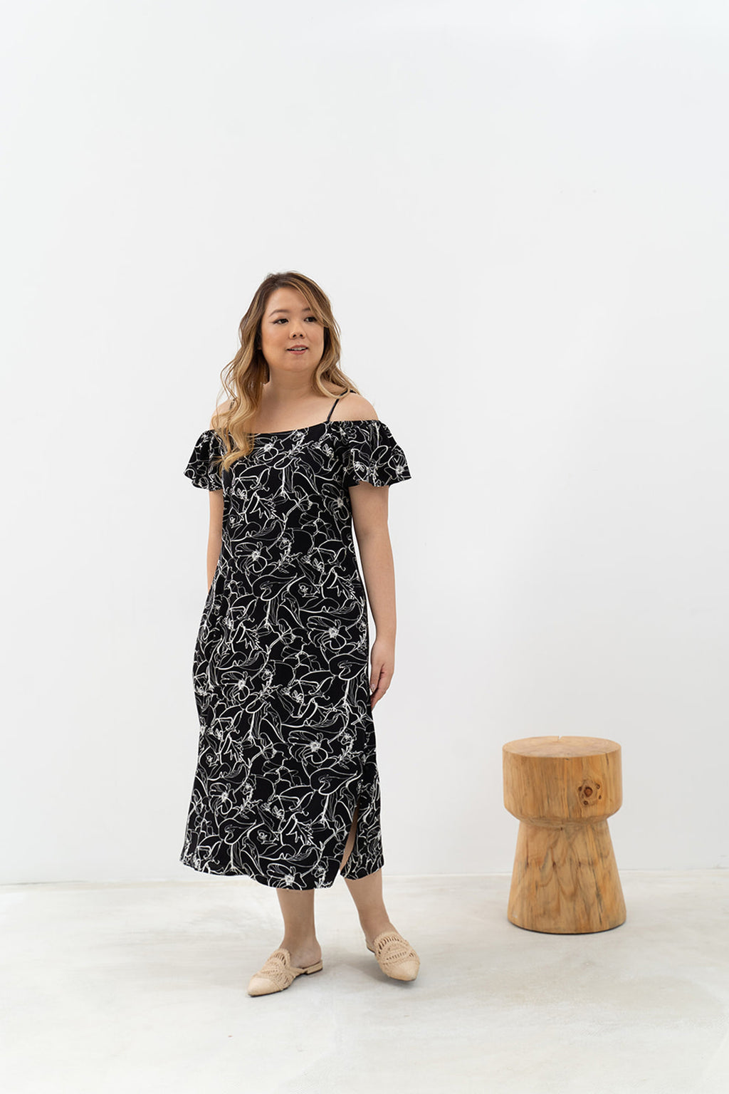 Wild Flowers Summer Dress (Black)